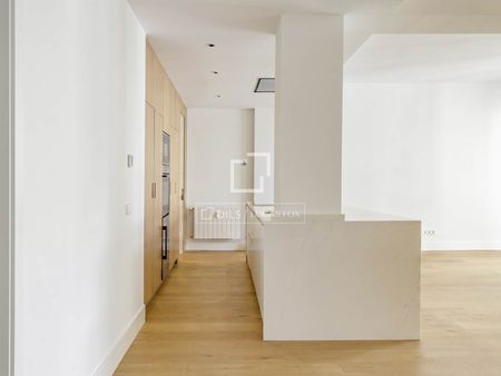 Excellent 3 Bedroom apartment for rent in El Viso, Madrid - Foto 2