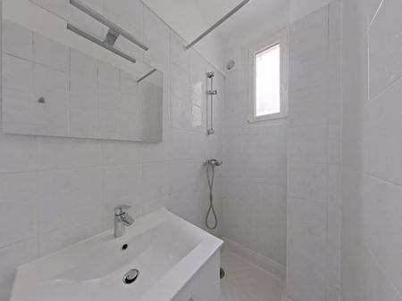 APPARTEMENT T2 A LOUER - PARIS 19EME ARRONDISSEMENT Combat 14 - 27.02 m - 860 € - Photo 4