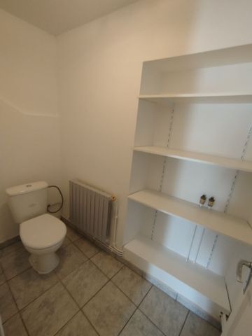 Location Maison 3 pièces 68m² - Photo 2