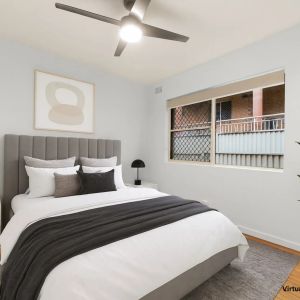 Two Bedroom Apartment in a Convenient Location! - Photo 2