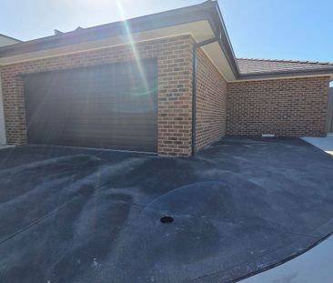 Brand New Home ! - Photo 6