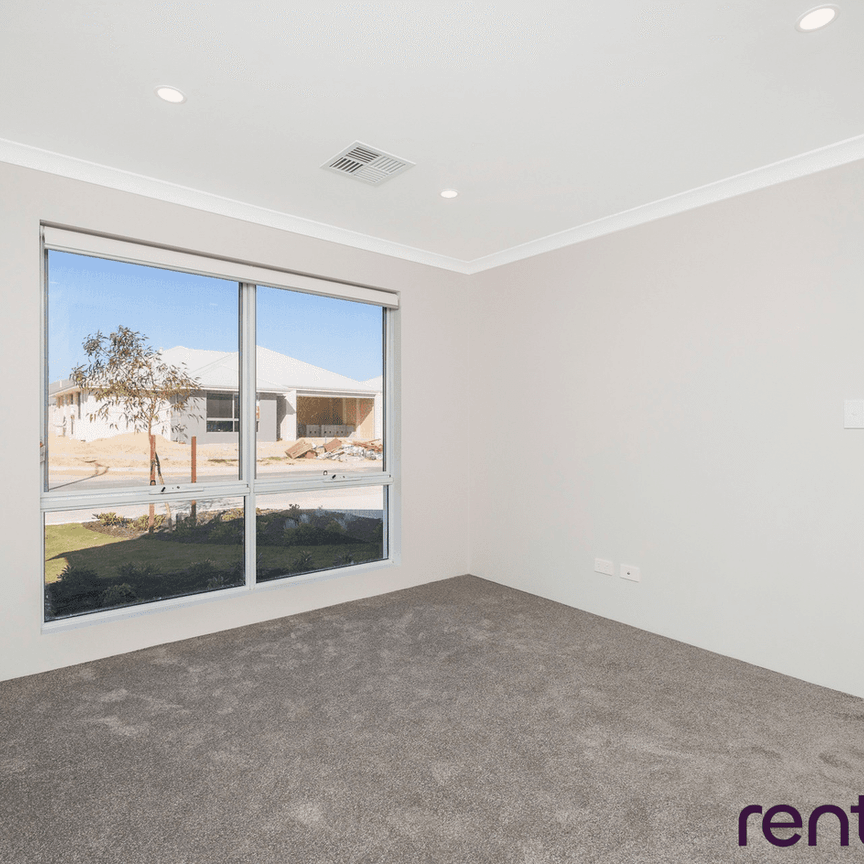 STUNNING BEACH HOME - Photo 1