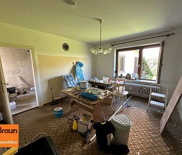 VERMIETUNG! Handwerker aufgepasst! Solide 3-Zimmer-Mietwohnung zur Selbstrenovierung, inklusive Küchenzeile und Garten - Photo 5