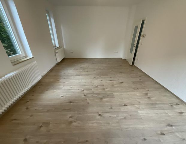 Modernisierte 3 ZKB–Wohnung in Fedderwardergroden zu vermieten! - Photo 1