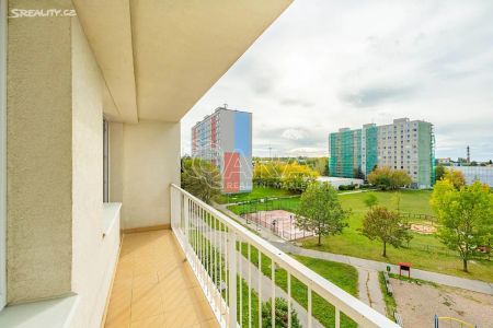 Pronájem bytu 2+1 55 m² - Photo 3