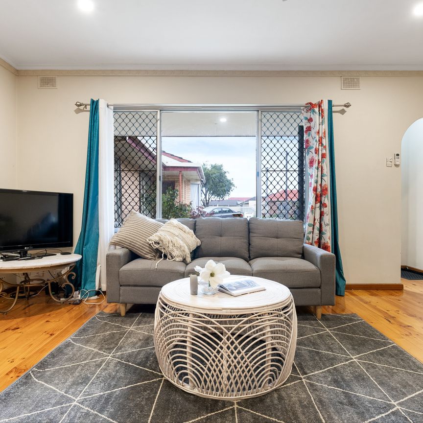 2/11 Janet Street, Seaton SA 5023 - House For Rent - $600 | Domain - Photo 1