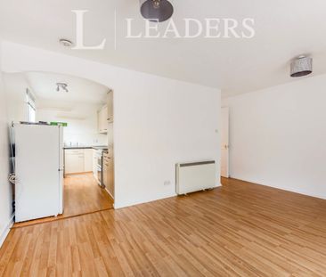 1 bedroom studio to rent Maunsell Park, Station Hill - Photo 1