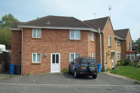 1 bedroom flat to rent - Photo 5