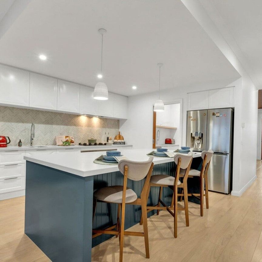 Clyde North - Photo 1