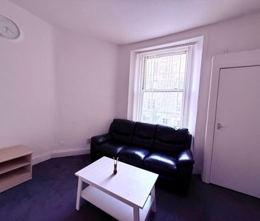 1 Bed Flat, Downfield Place, EH11 - Photo 2