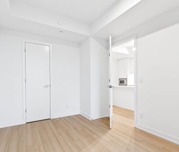 For Lease - 3079 Trafalgar Road, Oakville, Ontario - Photo 2