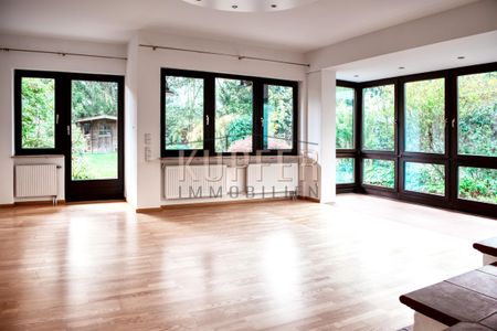 Ein echtes Platzwunder, geräumige DHH für Ihre Familie mit schönem Garten! - Photo 2