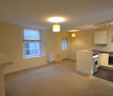 Richmond Road, Exeter - Photo 2