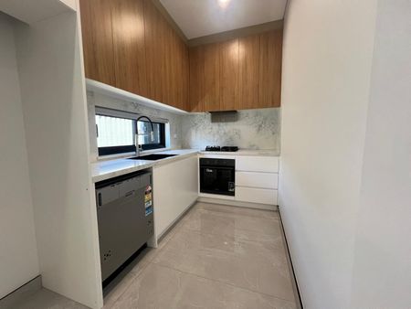 MODERN 1 BED GRANNY FLAT - Photo 3