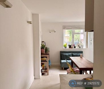 1 bedroom flat to rent - Photo 6
