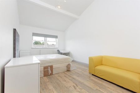 Bournemouth Close, London, SE15 4BN - Photo 3