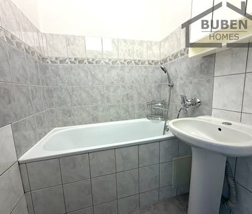 Pronájem bytu 2+1 51 m² - Fotografie 2