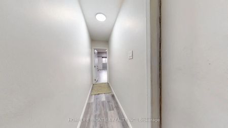 640 Wilson Avenue #2 (upper) - Photo 5