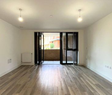 2 bedroom apartment to rent High Street, Sutton, SM1 - Photo 3