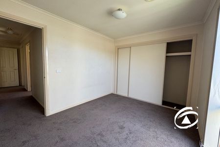 73 Melzak Way, 3806, Berwick Vic - Photo 2