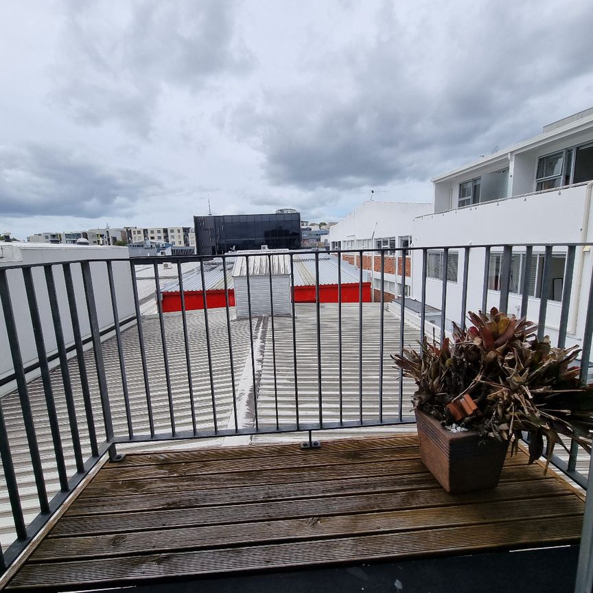 Unit 2D, 17 Scanlan Street, Grey Lynn, Auckland - Photo 1