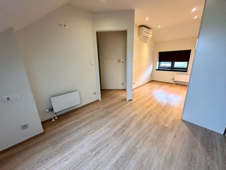 Instapklaar huis vlakbij het centrum van Hasselt! - Foto 2