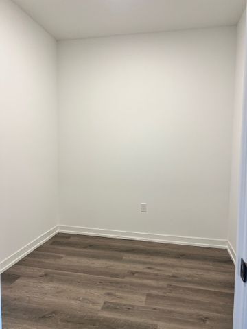 For Lease - 8 Interchange Way Unit# 3508, Vaughan, Ontario - Photo 5