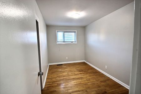 264 A Reade, Moncton, NB, E1C 6S8, Canada - Photo 2