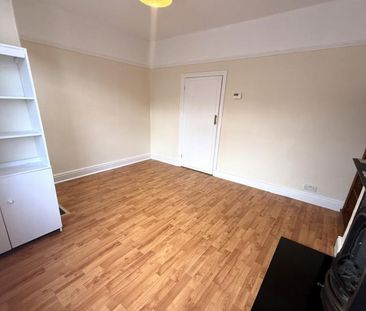 2 Bedroom Terraced To Let - Photo 2