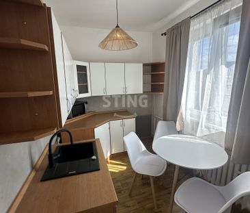 Byt 3+1 k pronájmu, Rožnov pod Radhoštěm, ulice 1. máje - Photo 2
