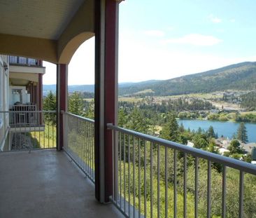 2bed + den 2bath Condo; Sundance Ridge – Available October 1st - Photo 3