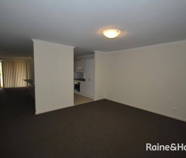 Three Bedroom duplex home in West Nowra - Photo 1