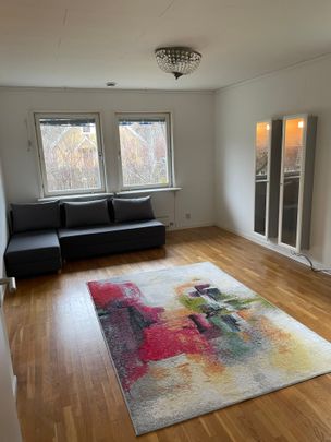 Majvägen, Täby - Photo 1