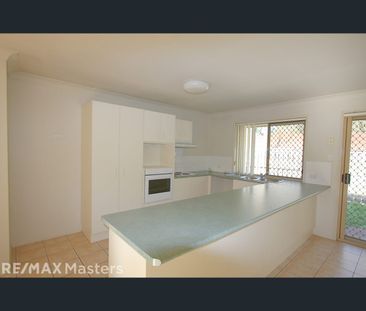 58 Shelduck Place, Calamvale, Qld 4116 - Photo 4