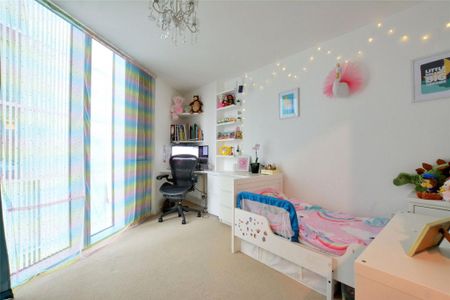 3 bedroom apartment to rent - Photo 5