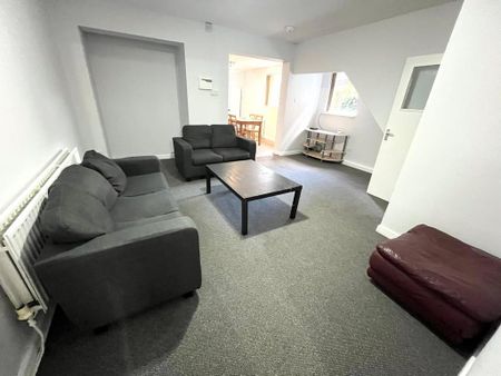 4 bedroom terraced house to rent - Photo 2