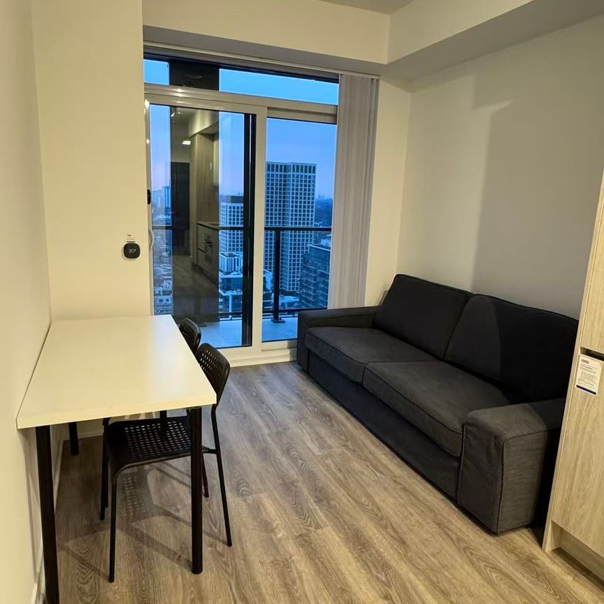 For Lease - 180 Front Street Unit# 3601, Toronto, Ontario - Photo 1