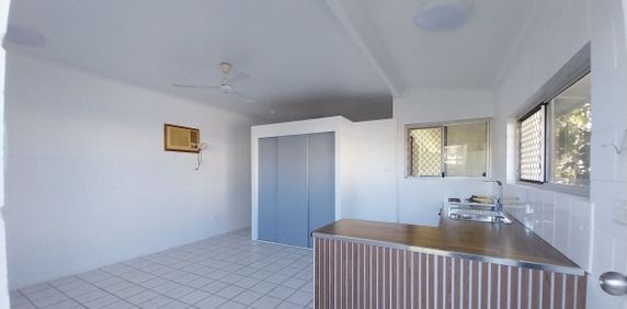 Stylish, Low-Maintenance Living in the Heart of Pimlico - Photo 2