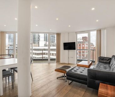 2 Bed Penthouse, Central Street, EC1V - Photo 4