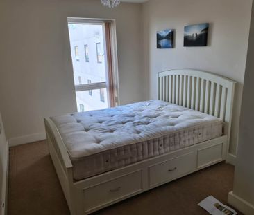 Price £1,200 pcm - Available Now - Furnished - Photo 4