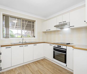 Quality 3 Bedroom Home in Highly Desirable Area - Photo 5