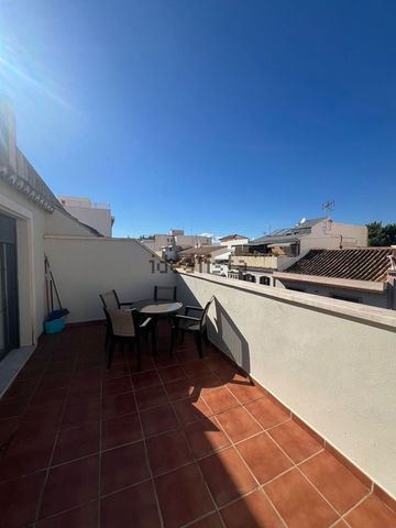 Alquiler de ático en Calle Victoria - Photo 2