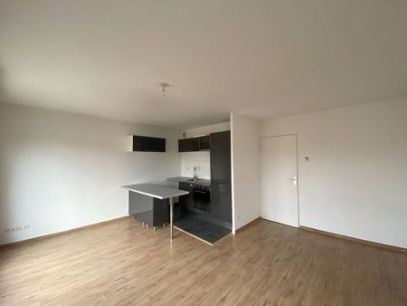 Location appartement 1 pièce 31 m² à Bourbourg (59630) - Photo 3