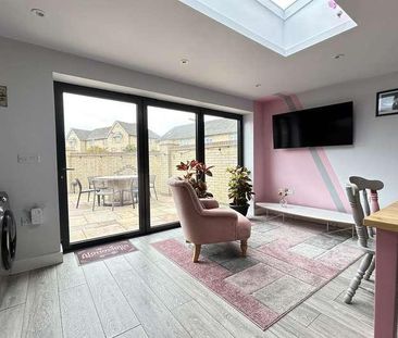 Wiltshire Crescent, Basingstoke, RG22 - Photo 3