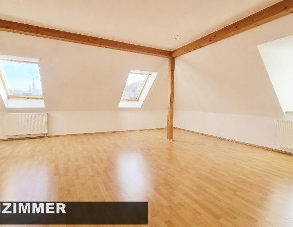 helle zentrumsnahe 3 Zimmer mit Balkon - Foto 1