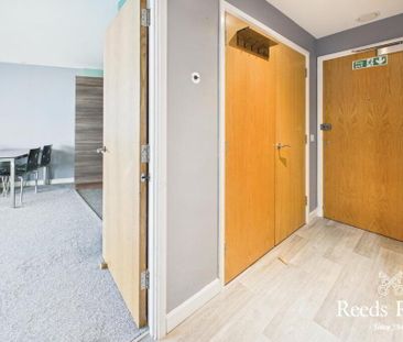 Apartment 14.6 The Obel Building Donegall Quay, Belfast, BT1 3NH - Photo 1