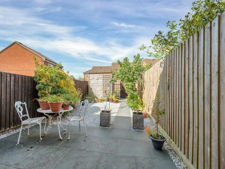 Horse Field View, Melton Mowbray, LE13 - Photo 2