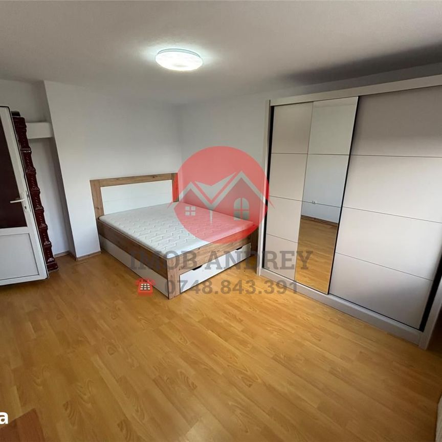 Casa de inchiriat cu 3 camere, zona Mahmudiei, ideala pentru familie - Photo 1