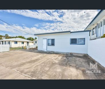 89 Queens Beach Esplanade, Bowen, Qld 4805 - Photo 2