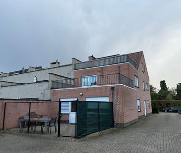 Gezellig dakappartement met 1 slaapkamer en groot terras - Photo 3